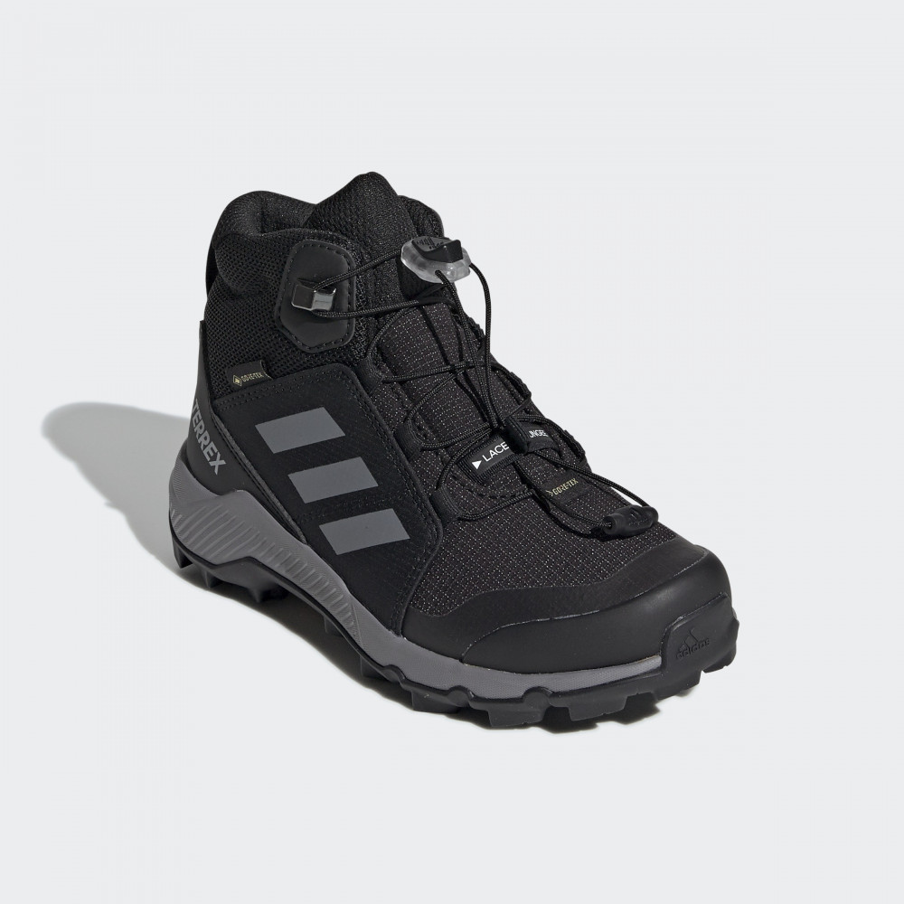 Купить оптом кроссовки детские Adidas TERREX MID GTX K CBLACK/GRETHR/CBLACK  EF0225 в интернет-магазине TDOO.RU